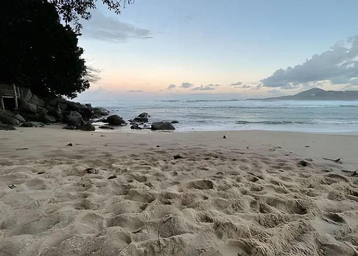 Praia Das Toninhas - Salema 16B